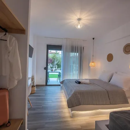 Alios Gaia - Seaside Apartments Nikiti  Exterior photo